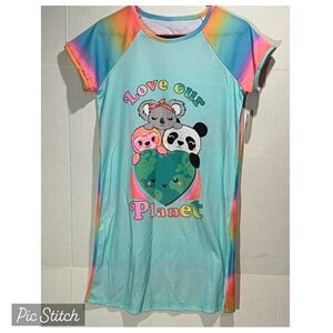 Colorful 'Love Our Planet' Nightgown